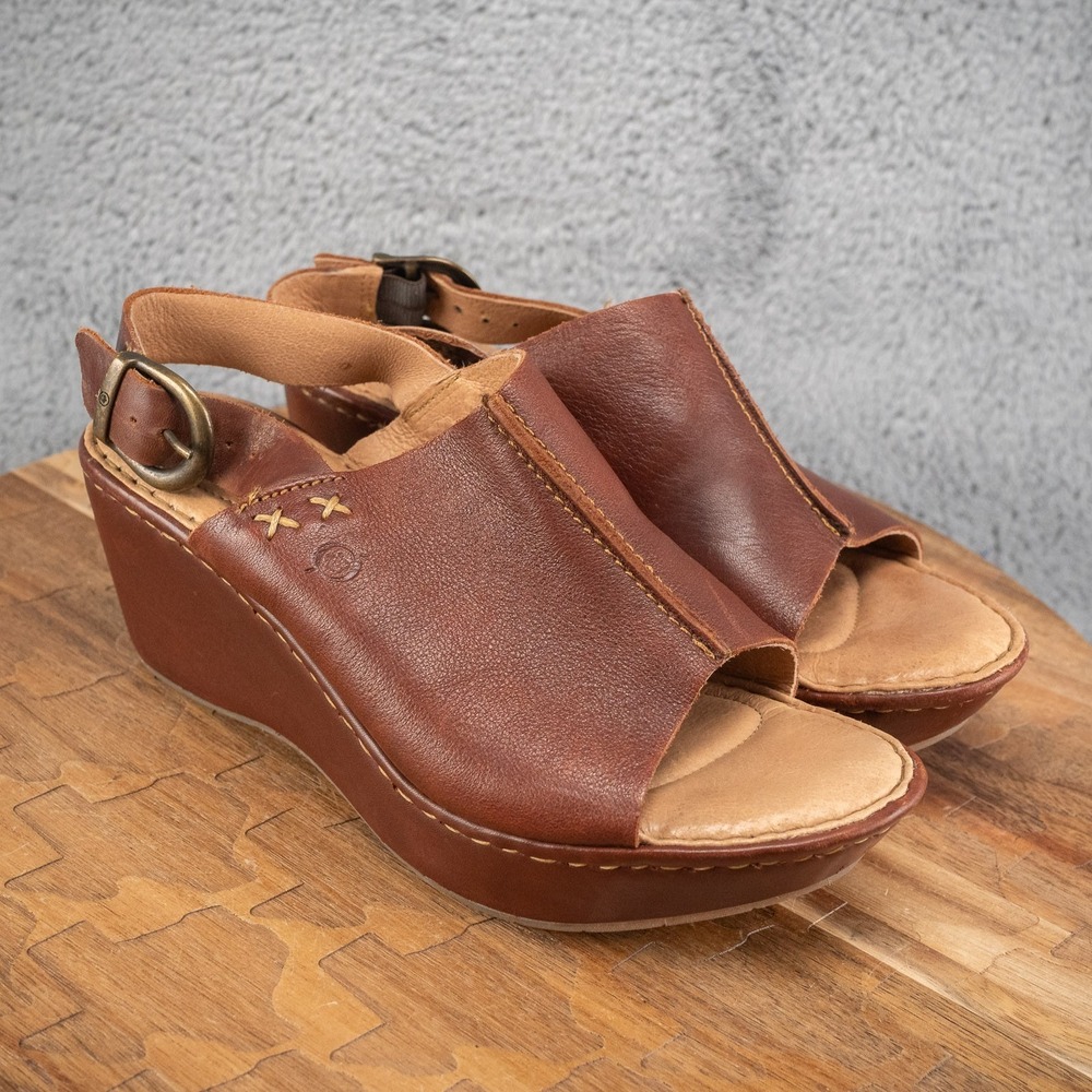 Born Valencia Red Brown Women's Size 6 US‎ F41706